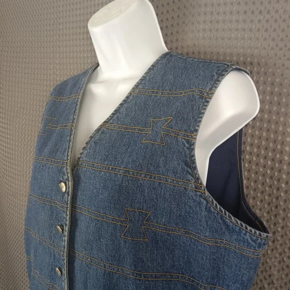 Vintage Wrangler Western Denim Vest Womens Large Blue Button Front - Picture 3 of 13